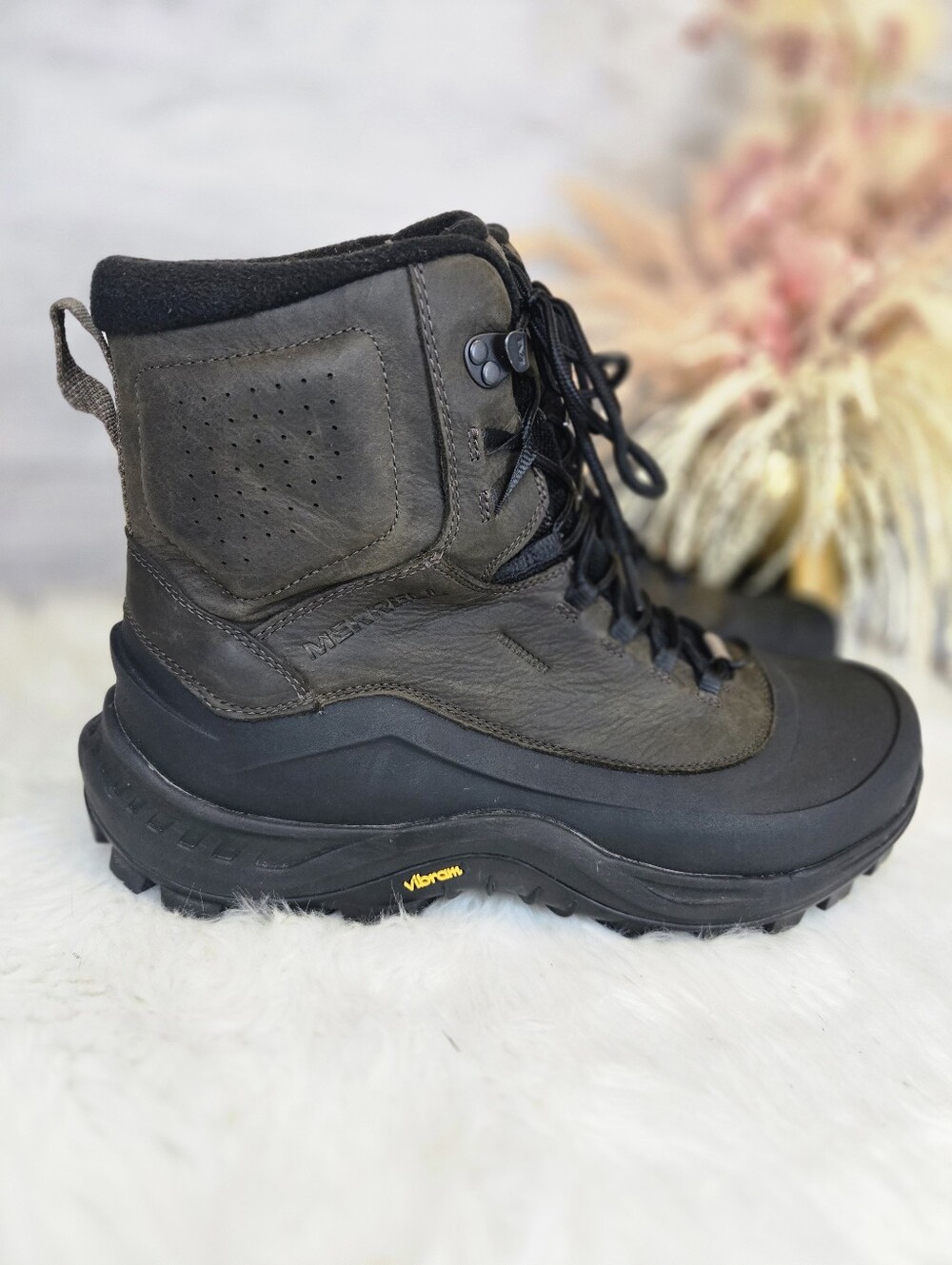 Merrell Thermo Overlook 2 Mid Waterproof Winter Hiking Boots